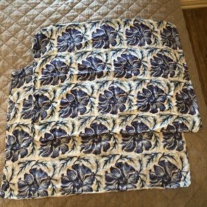 Kerry Cassill pillowcases - Set of 2